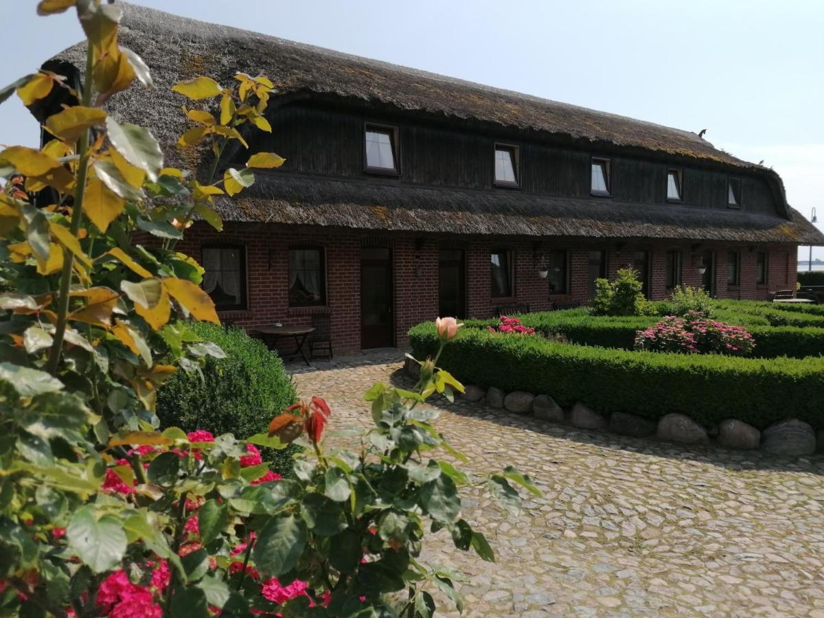 Gasthof-Ferienwohnungen-Kliesow'S Reuse Alt Reddevitz المظهر الخارجي الصورة